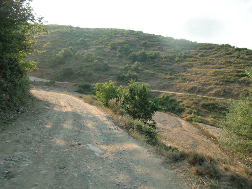 Albanische Hauptverkehrsstraße